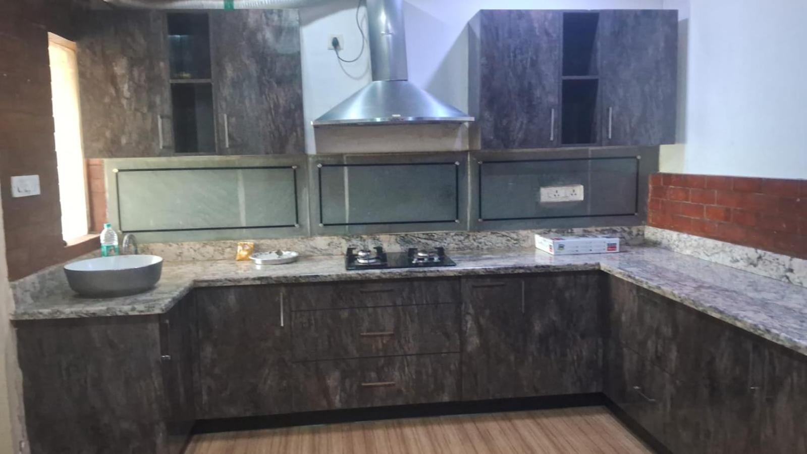 بيت شباب Tvh Park Rozalia شيناي المظهر الخارجي الصورة