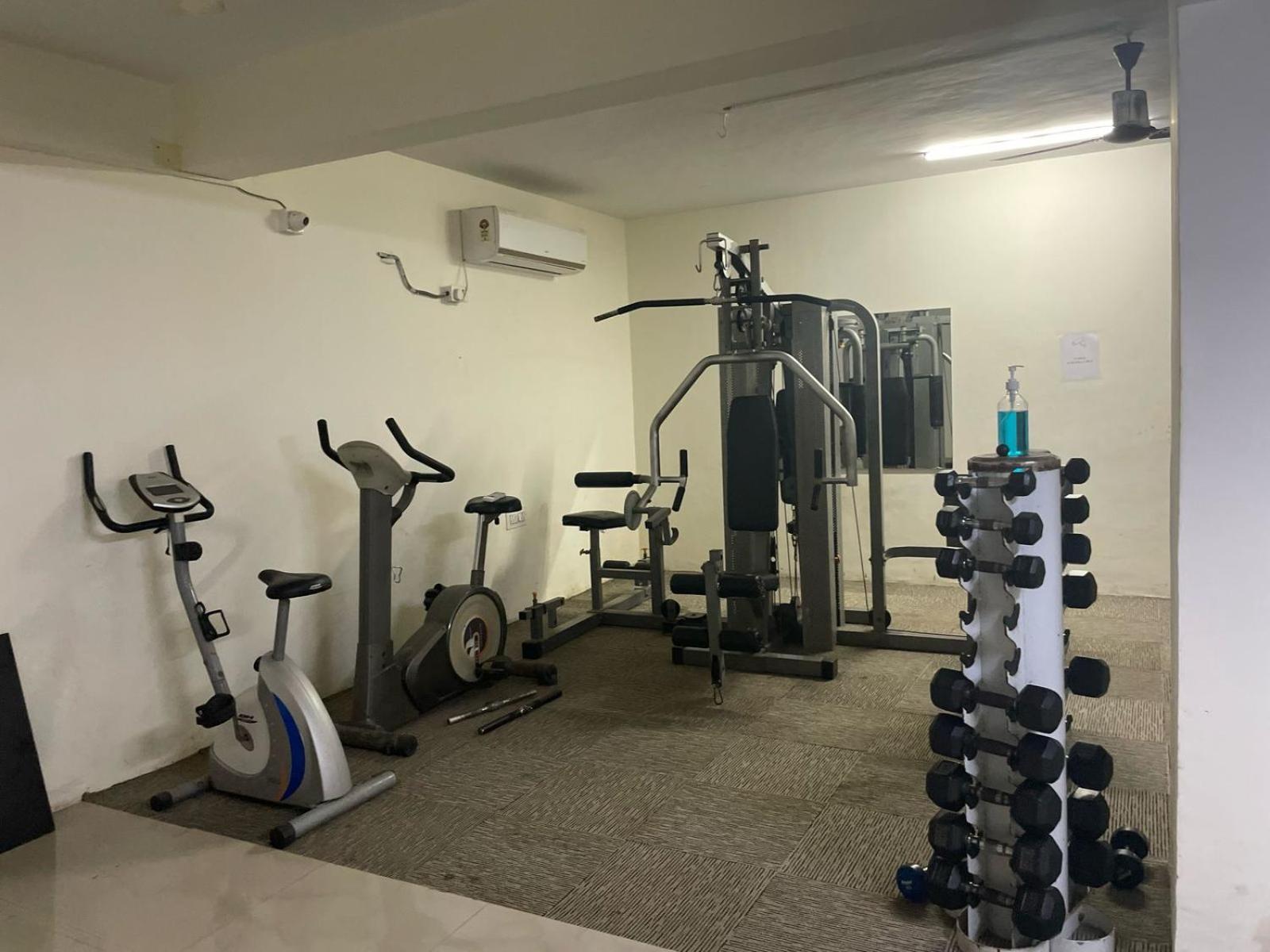 بيت شباب Tvh Park Rozalia شيناي المظهر الخارجي الصورة